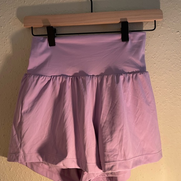 HALARA Lilac High-Waisted Women's Shorts - Picture 1 of 3
